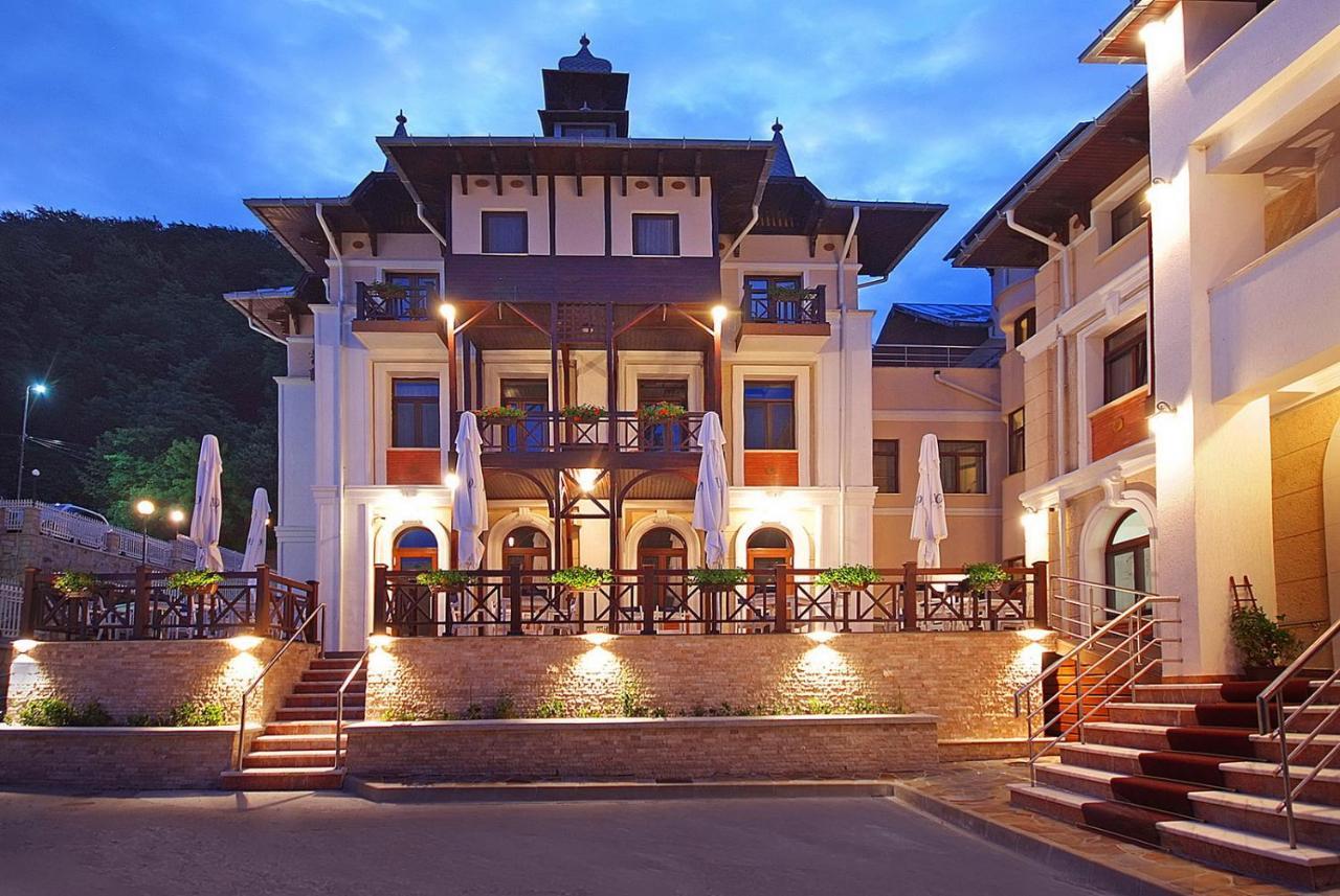 Hotel Moldavia Slănic-Moldova Εξωτερικό φωτογραφία